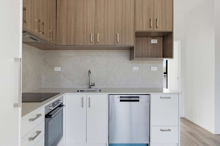 8/233 Great North Road_1