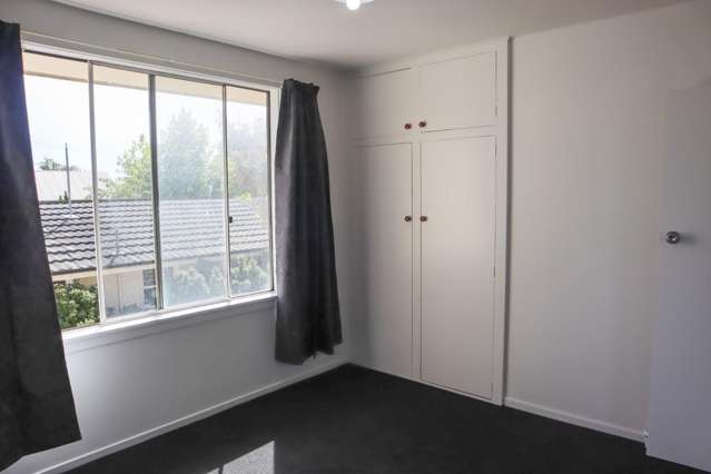 2/21 Olliviers Road Phillipstown_4