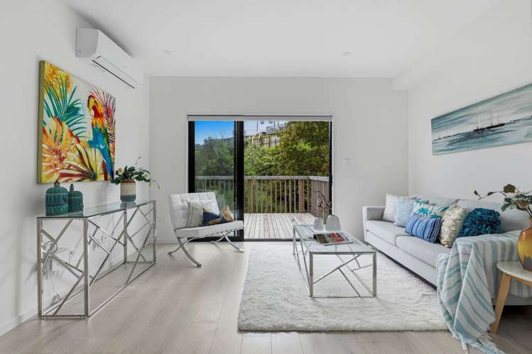 45B Crestview Rise Papakura_11