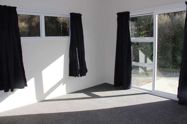 2 Munro Place Carters Beach_2