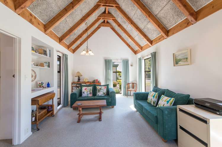 2/6 Hobhouse Street Stoke_9