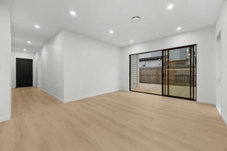 6 Furlough Road Opaheke_12