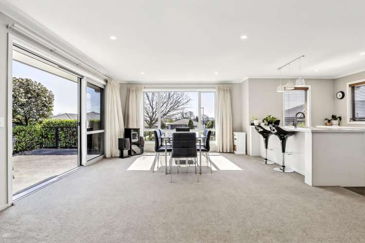 19 Brover Crescent Richmond_6