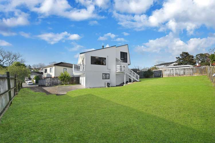 1/3 Eterna Place Clover Park_26