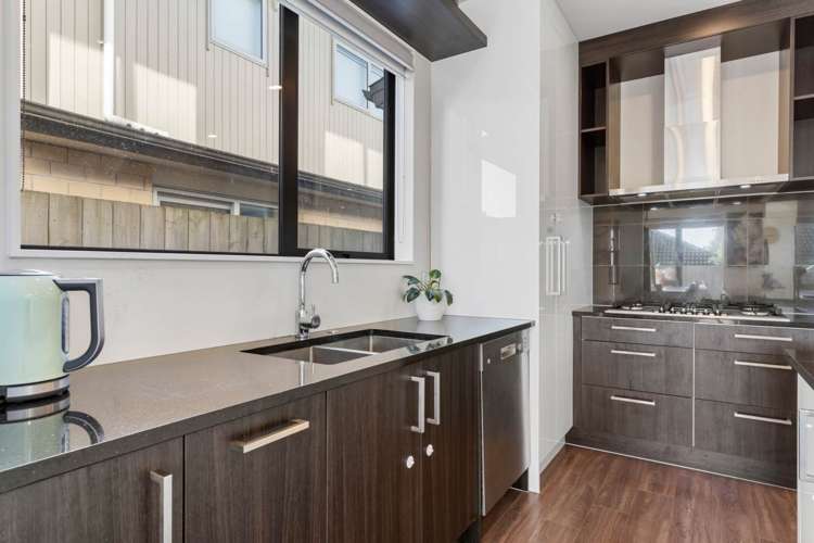 22 Cooladawson Drive Flat Bush_7