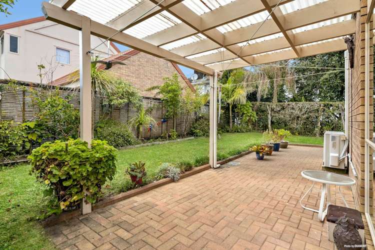 79 Te Atatu Road Te Atatu South_21