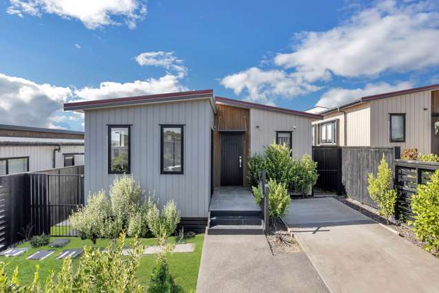 Perfect Start in Prime Flat Bush Location