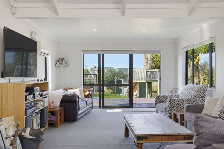 28 Kahurangi Drive_2