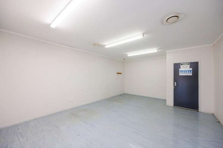 860-874 Tremaine Avenue Milson_13