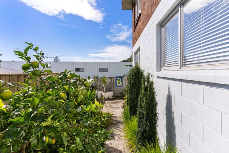 1/521 Mt Albert Road Three Kings_26