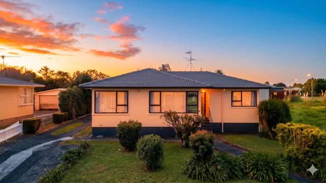 LAND, LOCATION & POTENTIAL!