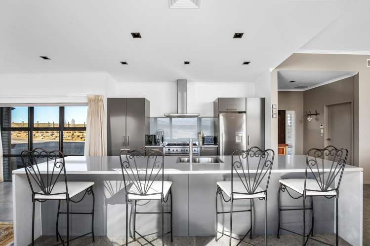 309 Golden Road Alexandra_24