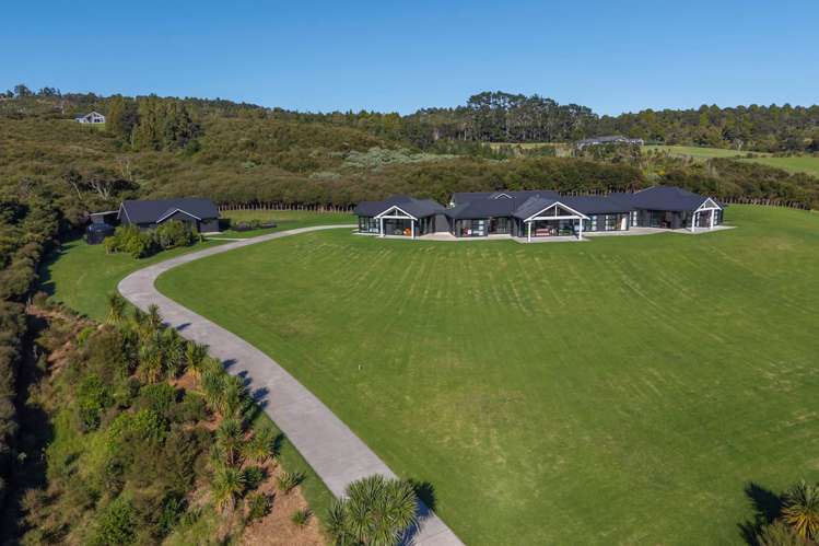 115 Mokoroa Valley Road Waitakere_12