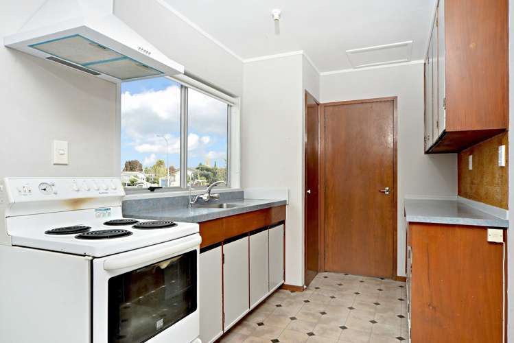 7 Wing Crescent Papakura_3