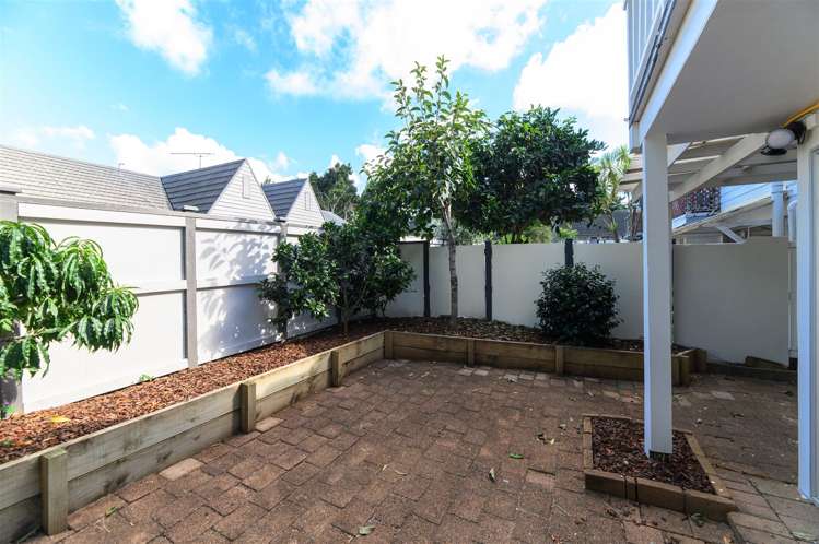 9/25 Pah Road Epsom_15