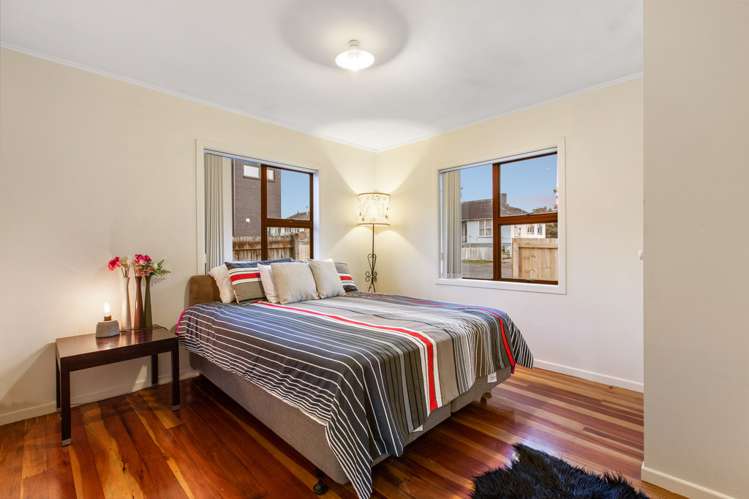 5 Mavis Place Beach Haven_6