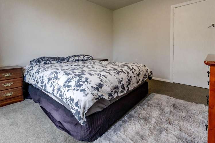 14 Jollie Street Hokitika_13