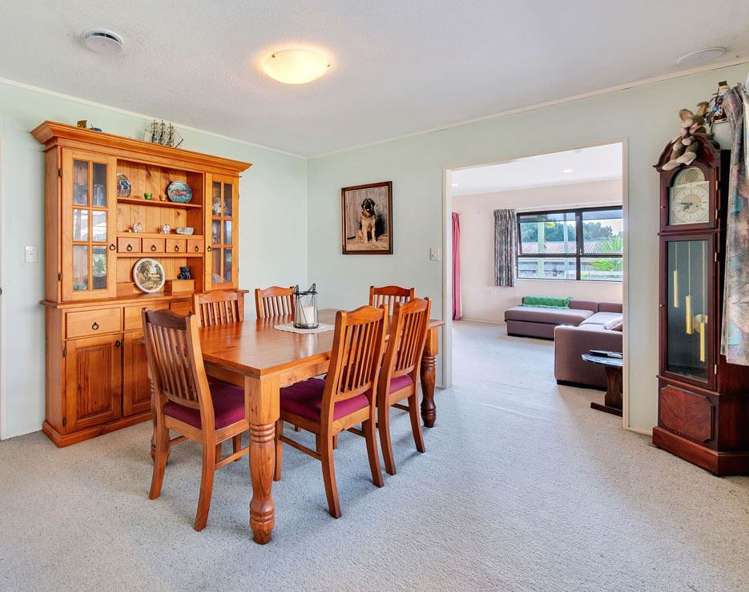 27 Kath Henry Lane Drury_5