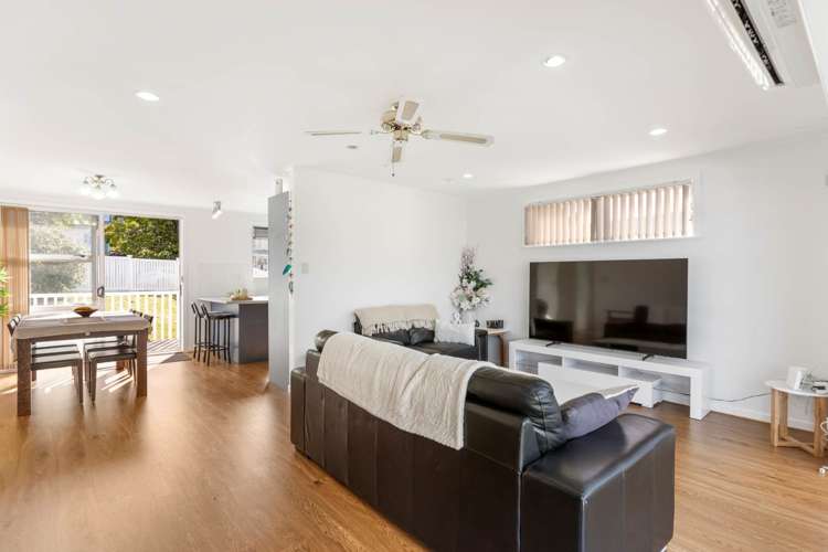 67 Caronia Crescent Lynfield_7