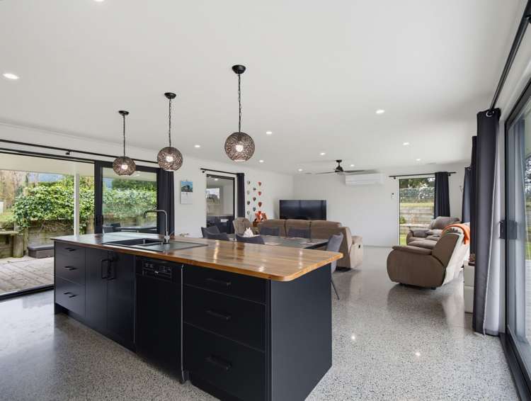 169 Busby Road Katikati_6