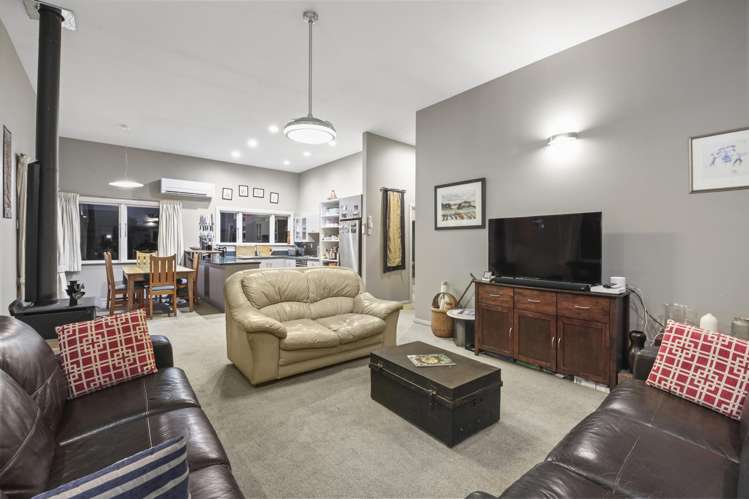 6 Cleghorn Street Redwoodtown_21