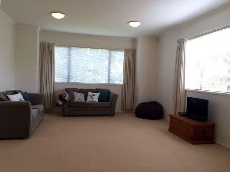 193 Kyle Road Greenhithe_5