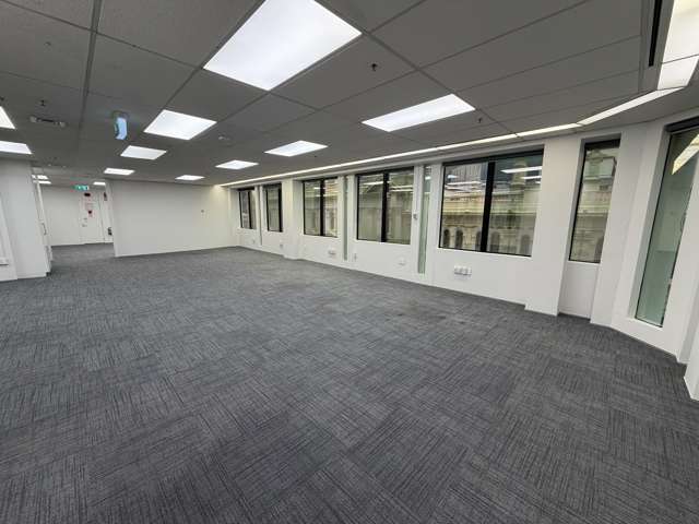 Part Level 4, 99 Customhouse Quay Wellington Central_1