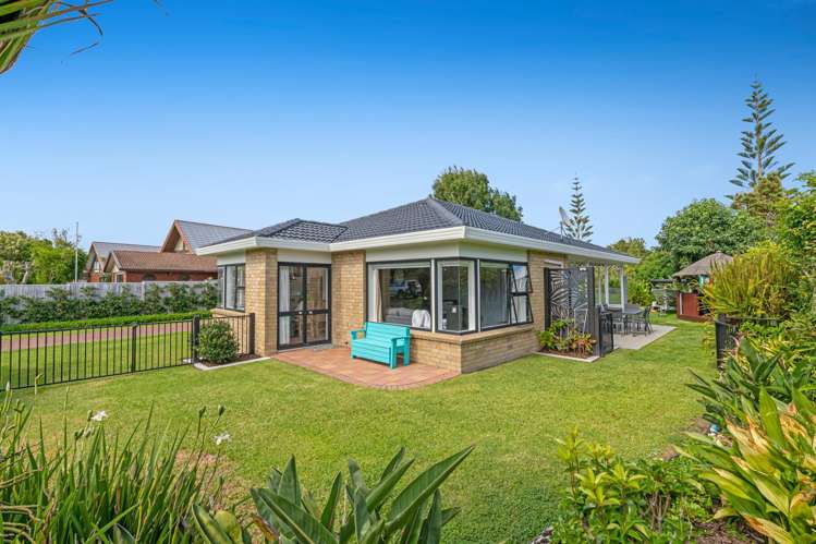 75 Maygrove Drive Orewa_2