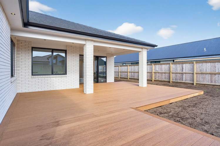 24 Beveridge Road One Tree Point_33