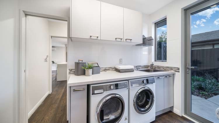 28b Springwater Avenue Northwood_13