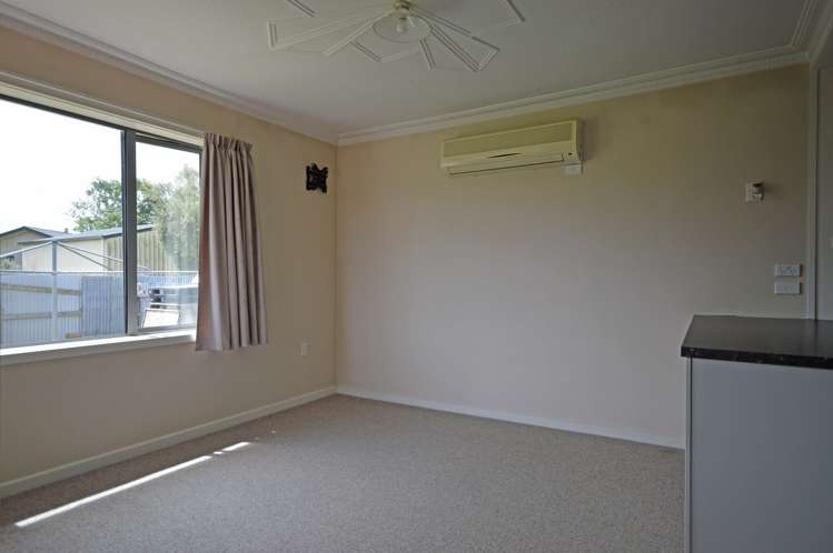 141 Main Road Pleasant Point_12