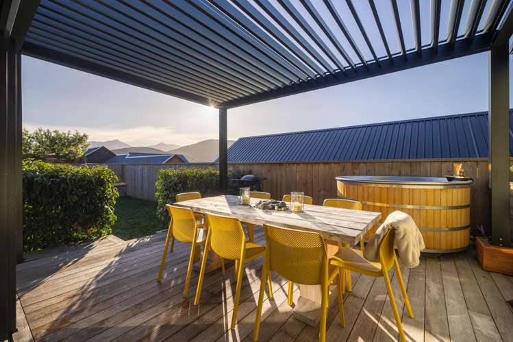 36 Spur Ridge Rise Jacks Point_14