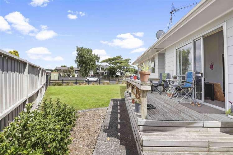 4 Elmwood Crescent Pukete_6