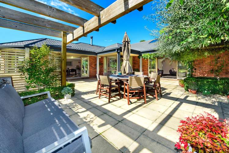 827 Sandy Knolls Road West Melton_11