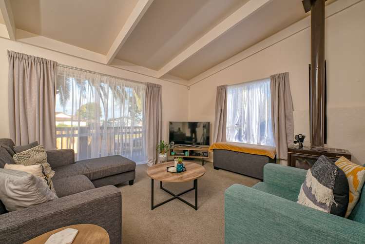 30 Redcrest Avenue Red Hill_5