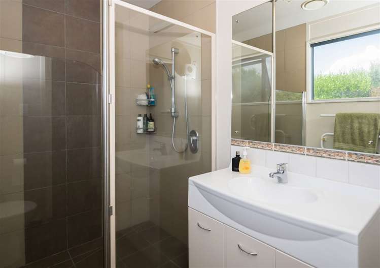 16 Beatrice Street Rarangi_17