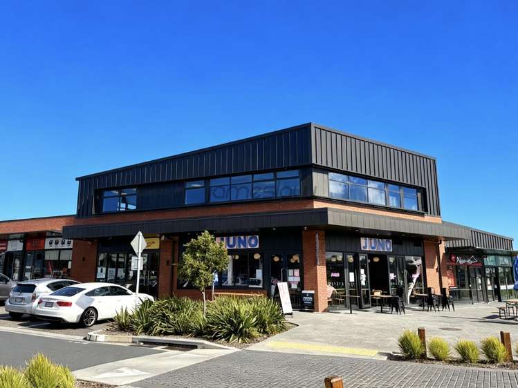 2 Henry Tayler Rise Milldale_4