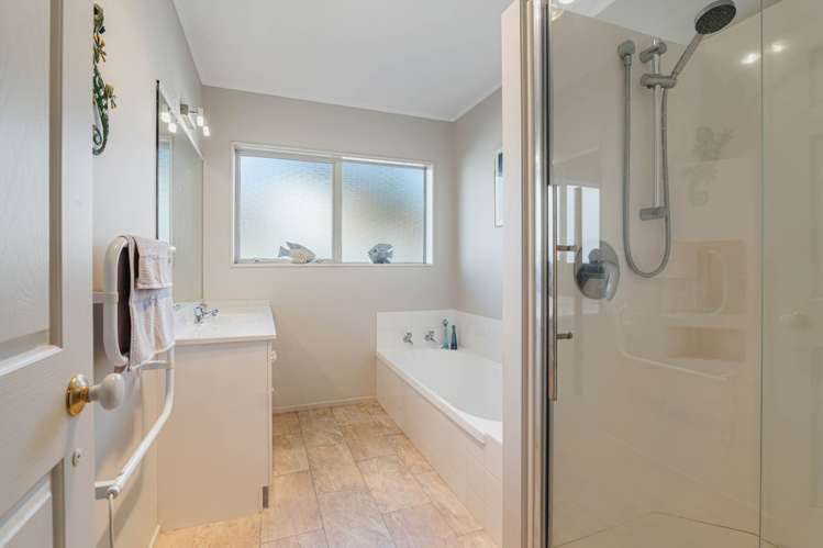 153A Centreway Road Orewa_11