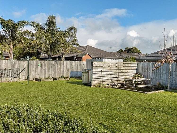 16 Wroxton Place Waiuku_9