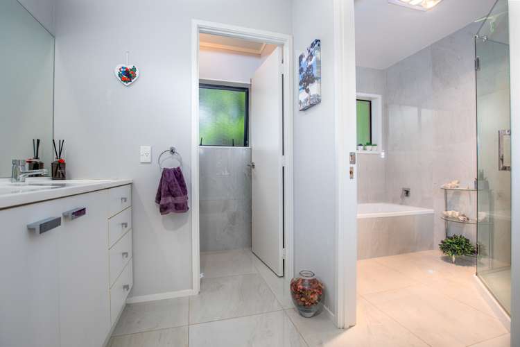 572 Pinnacle Hill Road Bombay_12