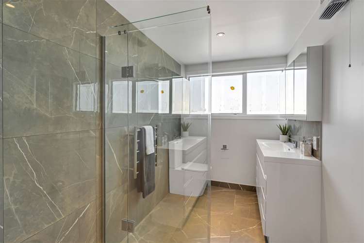 32 Leyden Street Phillipstown_18