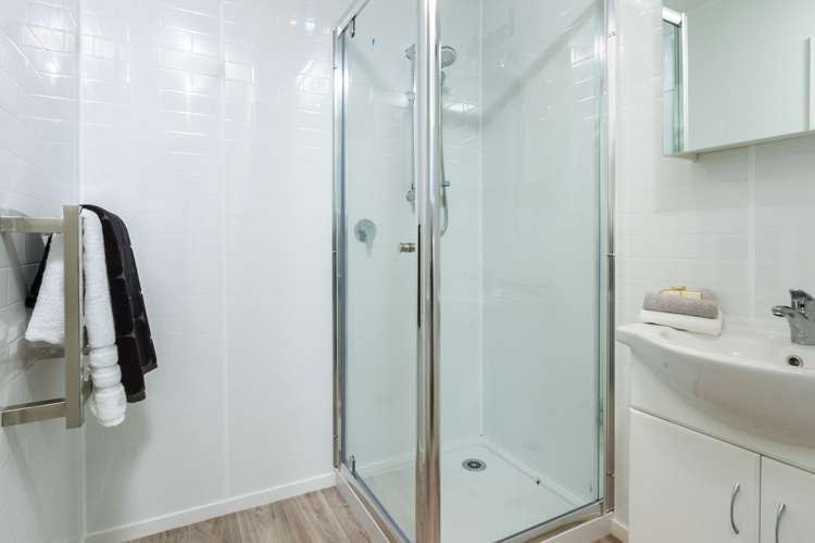 2/19 Fergusson Street Stoke_6