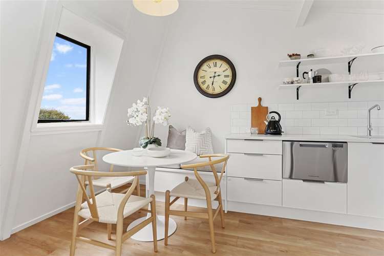 3/6 Le Roy Terrace Birkenhead_7