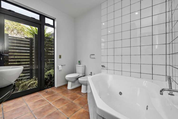 30 Rataroa Road Miranda_20