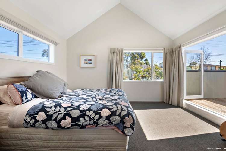 2/20 Tui Glen Road Birkenhead_7