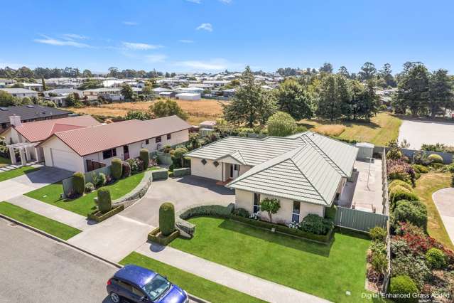 Smart Family Living in Hannah Place