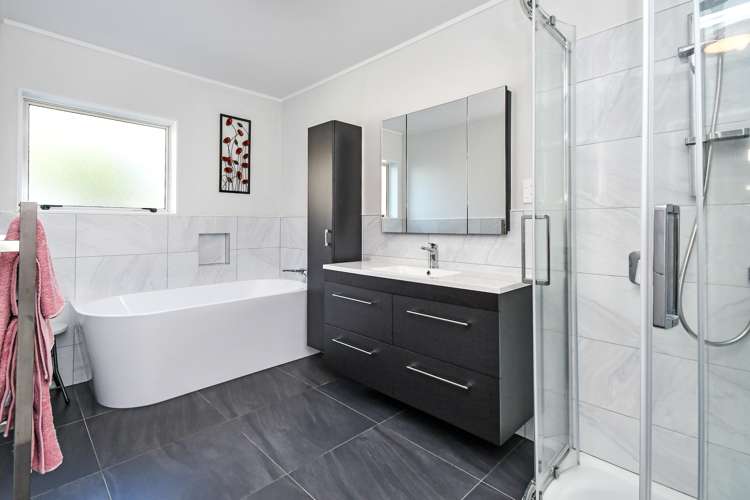 12 Ilex Place Totara Heights_15