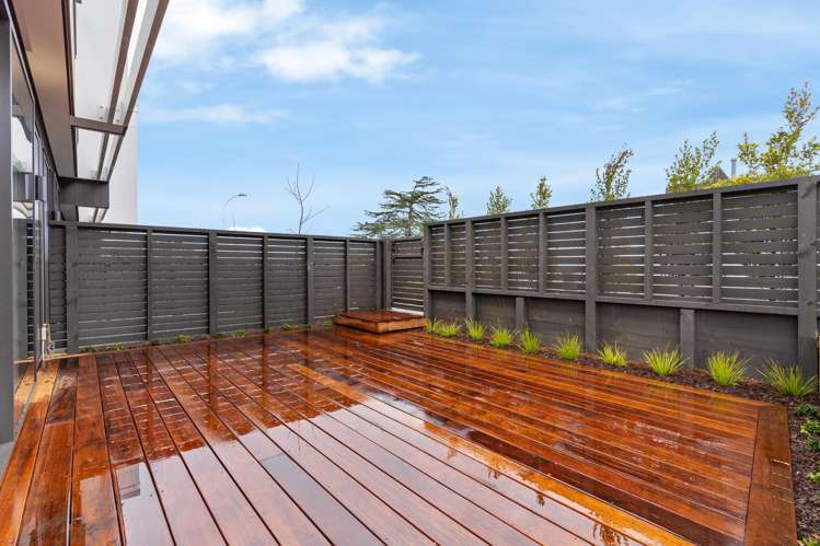 5/4 Glen Atkinson Street Saint Heliers_13