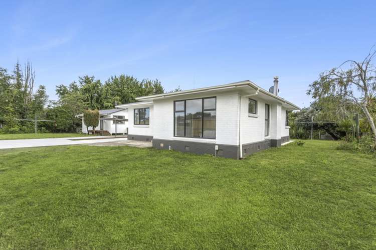 3639 Cambridge Road Cambridge_1