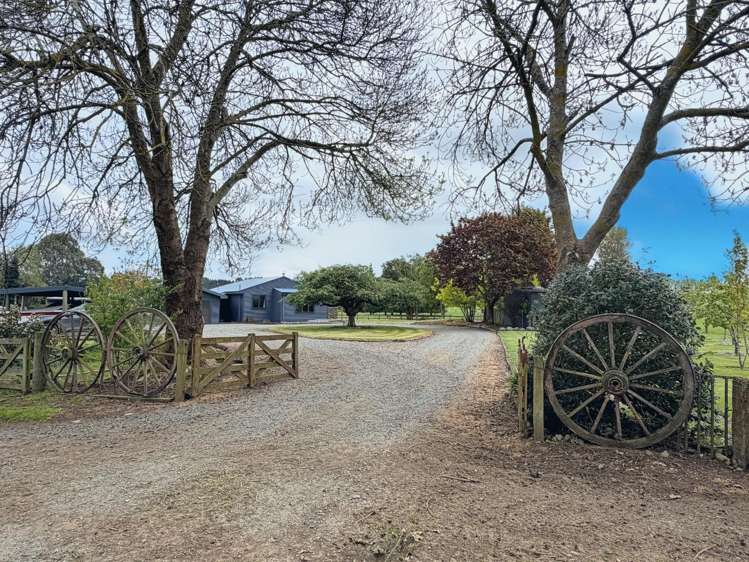 1148 Blackmount Redcliff Road Te Anau_23